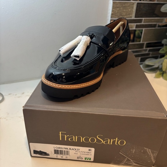 NWT Franco Sarto Women's Carolynn Tassel Loafer size 8.5 - Picture 4 of 4